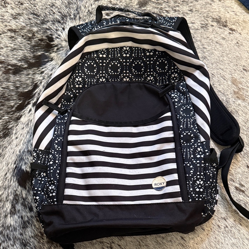 Black and pink Roxy backpack